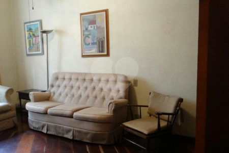 Casa Térrea à venda com 3 quartos em Jardim Paulistano, São Paulo, SP