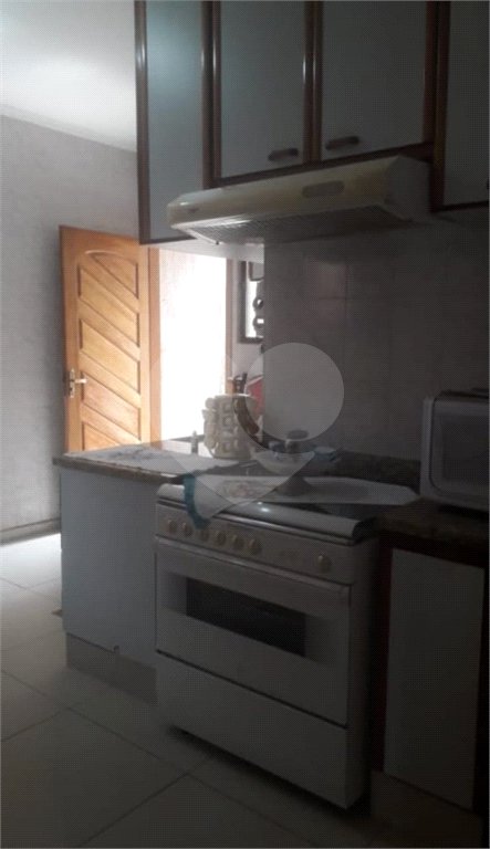 Casa à venda com 3 quartos, sendo 1 suíte,  em Vila Oliveira, Mogi das Cruzes, SP