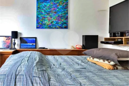 Apartamento à venda com 3 quartos, sendo 1 suíte, em Vila Andrade, São Paulo, SP