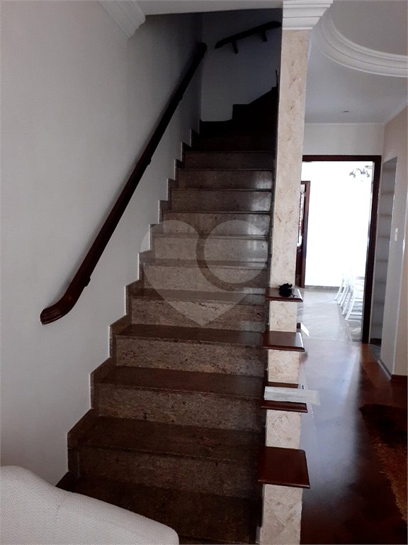 Sobrado à venda com 3 quartos, sendo 1 suíte,  em Vila Guilherme, São Paulo, SP
