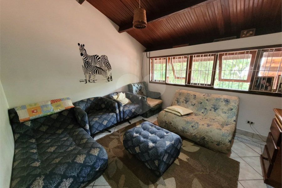 Casa à venda com 4 quartos, sendo 2 suítes,  em Serra da Cantareira, Mairiporã, SP