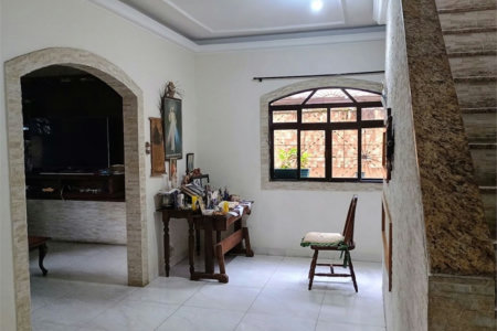 Casa Residencial à venda, Parque Continental, São Vicente - CA0207.