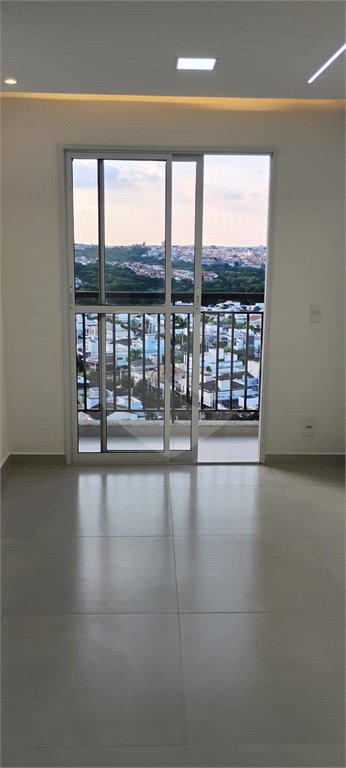Apartamento à venda com 2 quartos em Zona Industrial, Sorocaba, SP