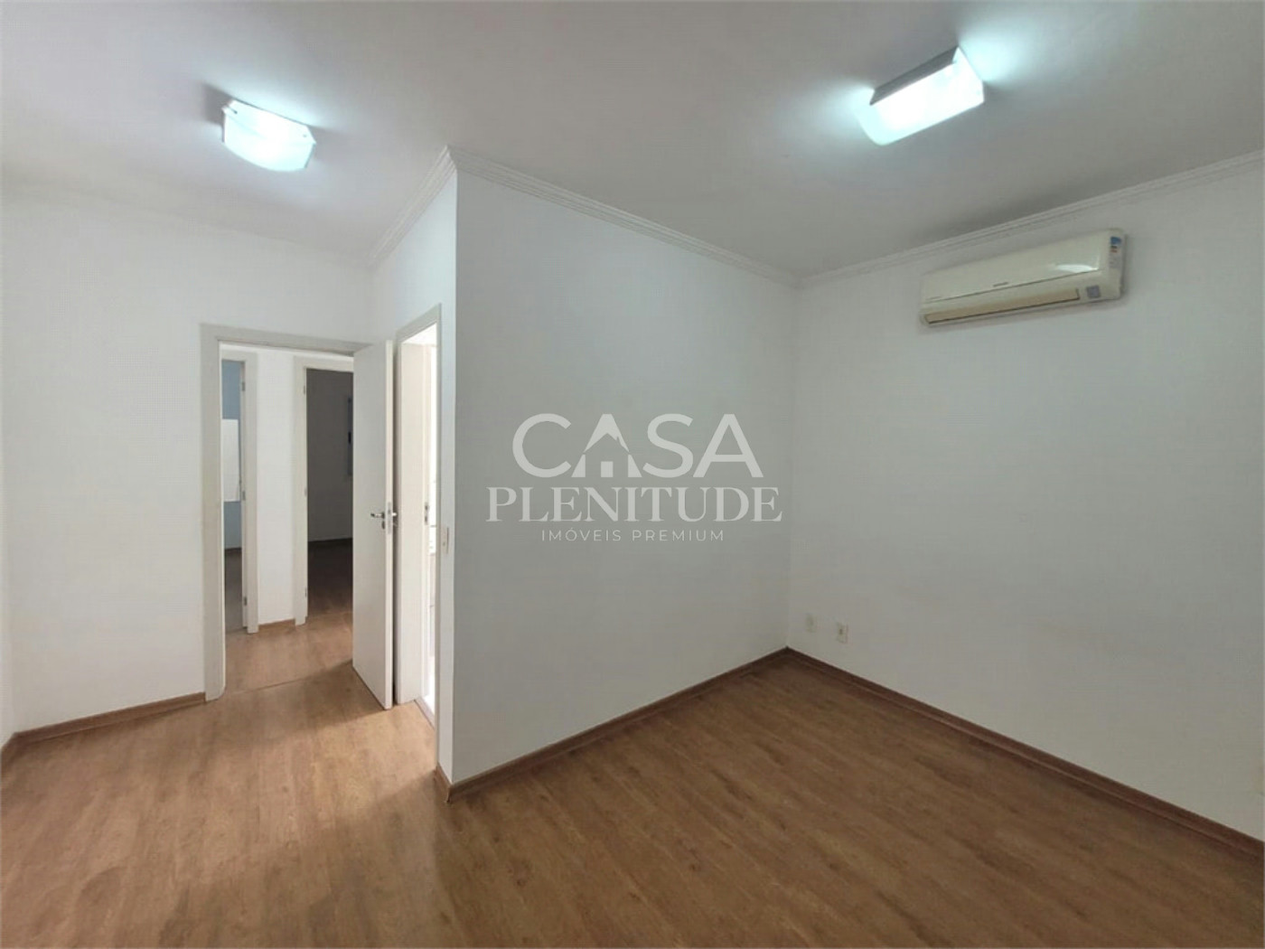 Casa em condomínio à venda com 3 quartos, sendo 1 suíte,  em Parque Campolim, Sorocaba, SP