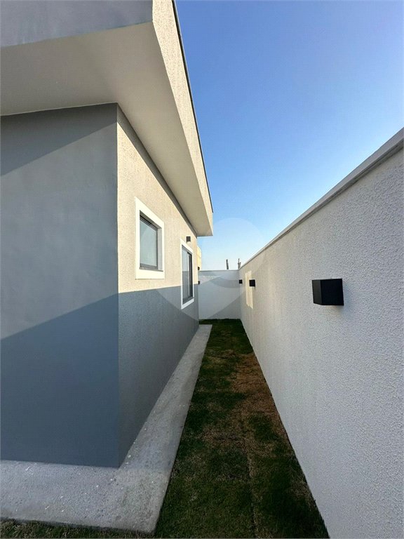 Casa à venda com 3 quartos, sendo 1 suíte, em Nova São Pedro, São Pedro da Aldeia, RJ