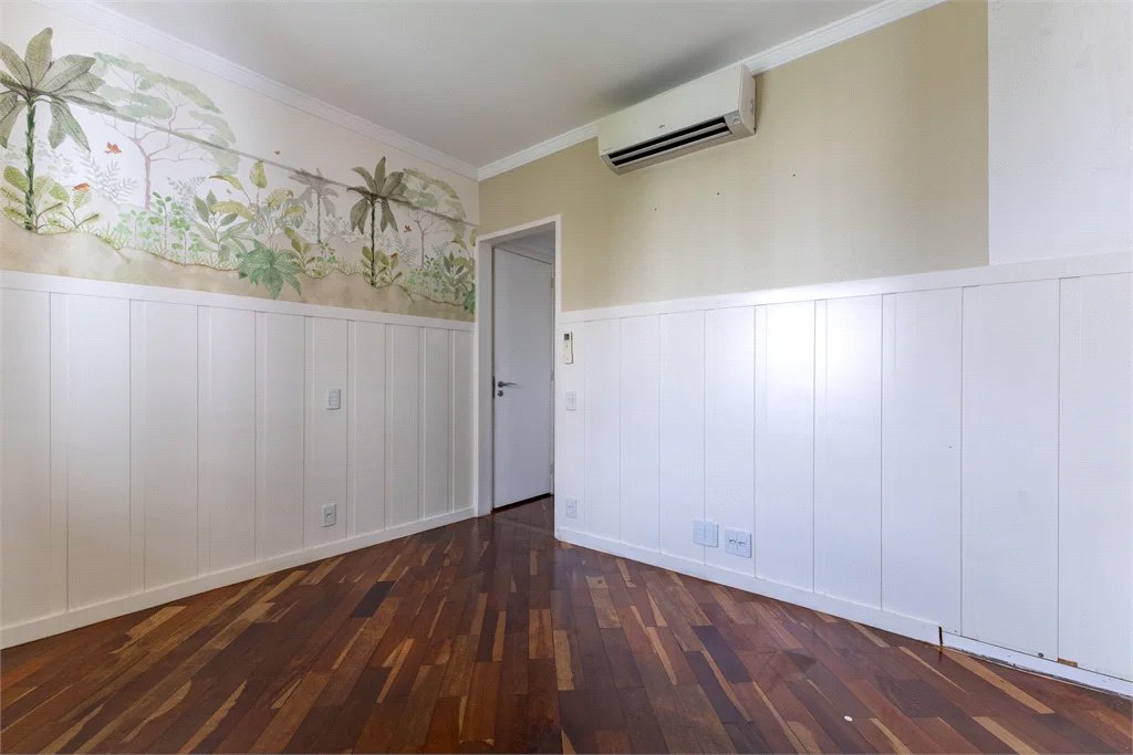 Apartamento à venda com 4 quartos, sendo 3 suítes, em Vila Suzana, São Paulo, SP