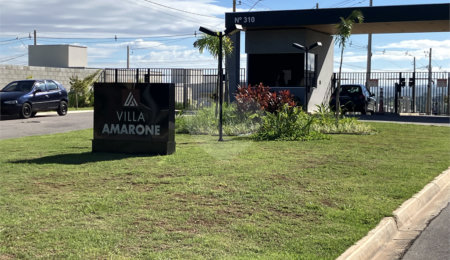 Casa à venda com 3 quartos, sendo 1 suíte,  no condomínio Residencial Vila Amarone, Sorocaba - SP
