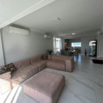 Apartamento Residencial à venda, Gonzaga, Santos - AP0199.