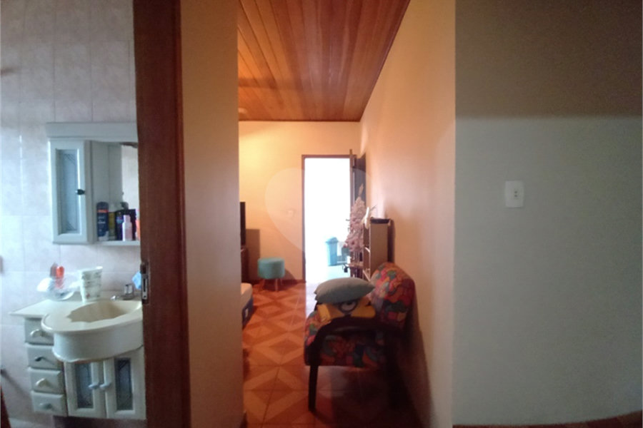 Casa à venda com 4 quartos, sendo 1 suíte, em Tucuruvi, São Paulo, SP