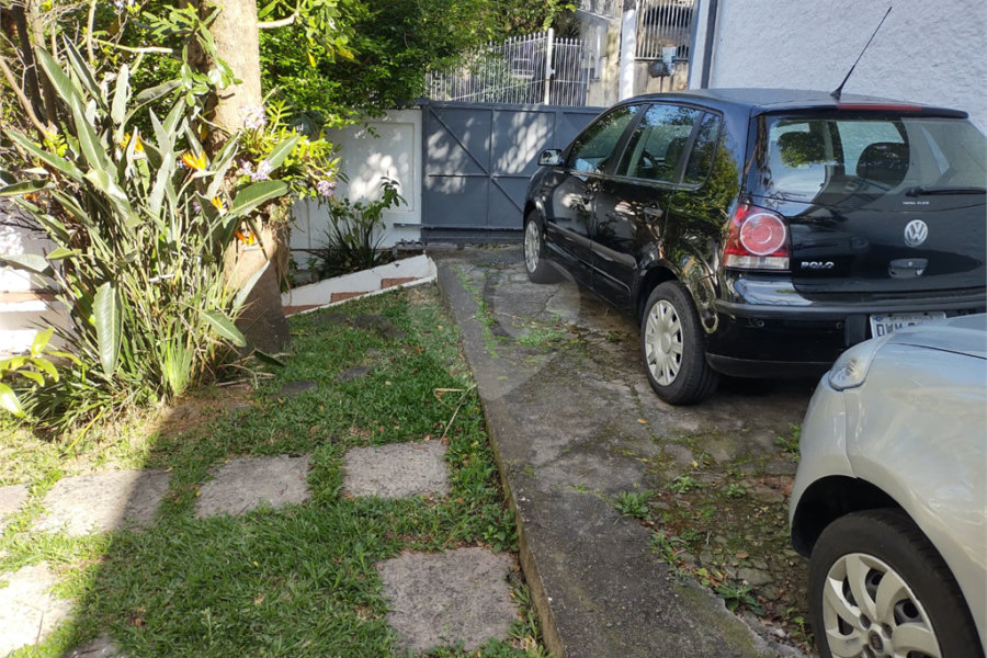 Sobrado à venda com 3 quartos em Tremembé, São Paulo, SP