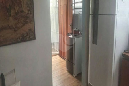 Sobrado à venda com 3 quartos, sendo 1 suíte, em Vila do Bosque, São Paulo, SP
