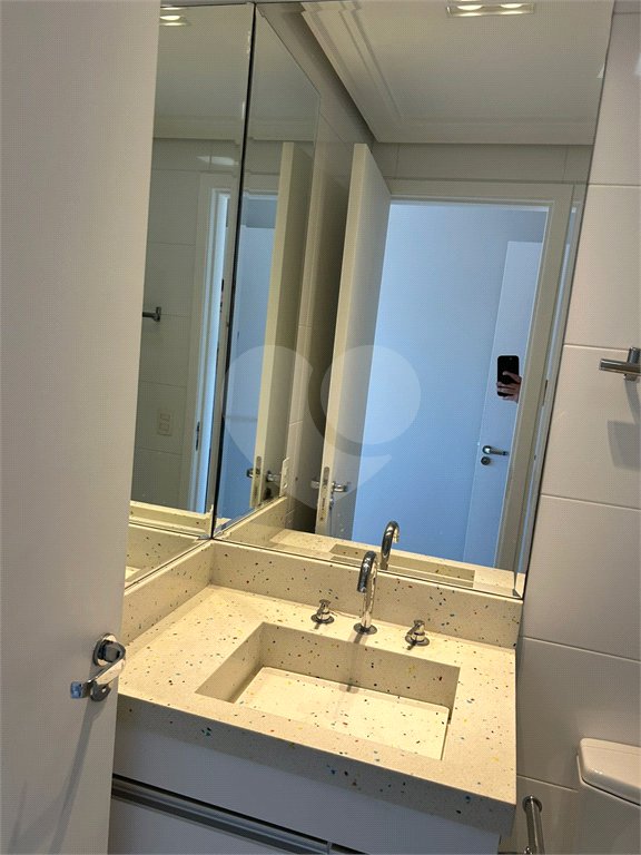 Apartamento à venda com 2 suítes em Vila Lúcia Elvira, São Paulo, SP