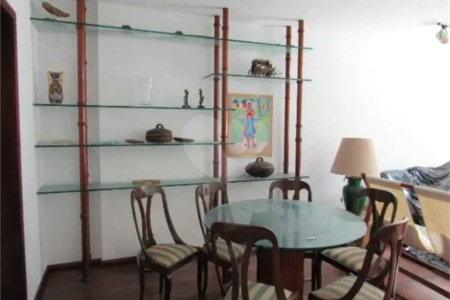 Cobertura à venda com 4 quartos, sendo 1 suíte, em Cosme Velho, Rio de Janeiro, RJ