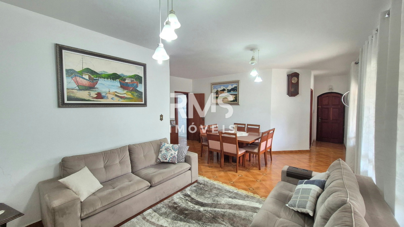 Casa à venda com 4 quartos, sendo 1 suíte,  em Villarejo Sopé da Serra (Vilarejo), Cabreúva, SP