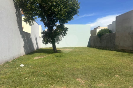 Terreno à venda no condomínio Recanto Das Palmeiras, Três Lagoas - MS
