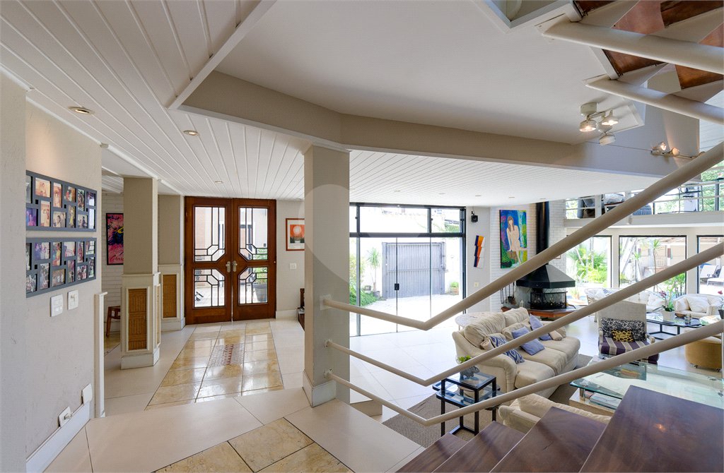 Casa à venda com 3 quartos, sendo 1 suíte, em Brooklin, São Paulo, SP