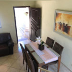 Casa à venda com 3 quartos, sendo 2 suítes,  em Jardim do Lago, Atibaia, SP