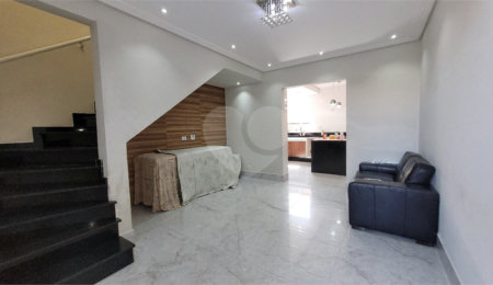 Sobrado à venda com 2 suítes em Vila Guilherme, São Paulo, SP