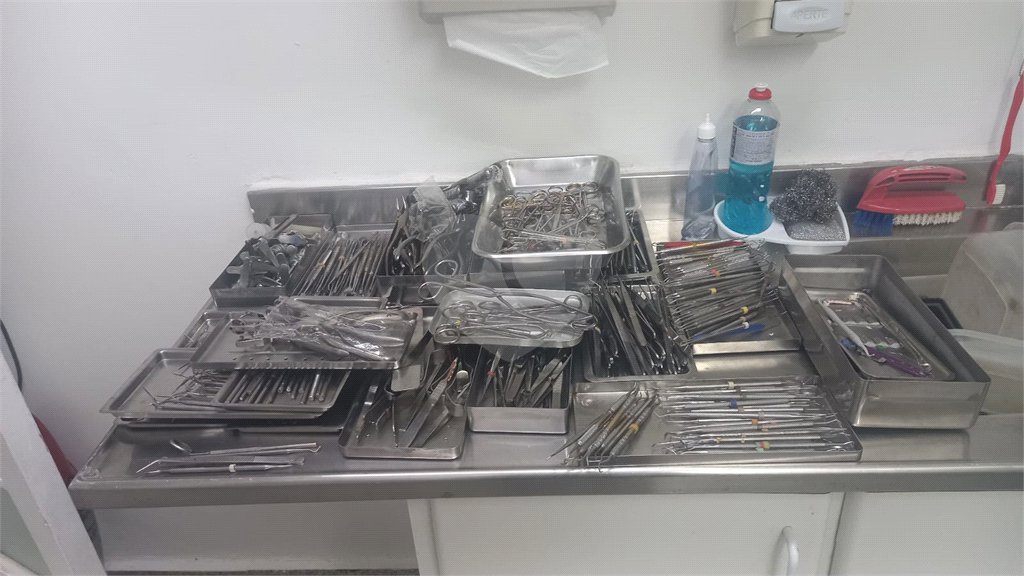Casa para alugar com 3 quartos no condomínio Diva da Silva, São Paulo - SP