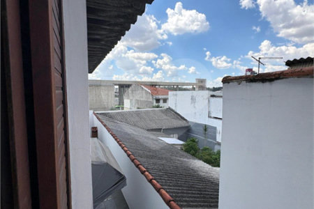 Sobrado à venda com 4 quartos, sendo 1 suíte,  em Vila Sônia, São Paulo, SP