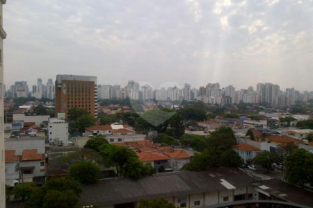 Moema - Apartamento 2 dormitórios c/suíte e Ar condicionado mobiliado !!!