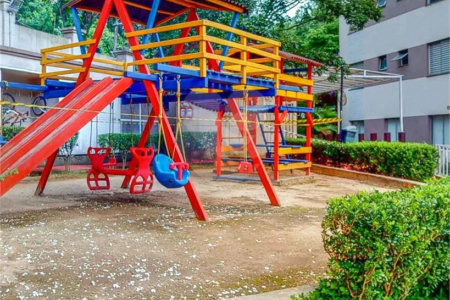Apartamento à venda com 3 quartos, sendo 1 suíte, em Vila Parque Jabaquara, São Paulo, SP