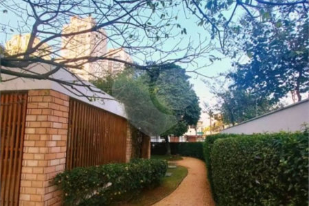 Apartamento à venda com 3 quartos, sendo 1 suíte, em Mooca, São Paulo, SP