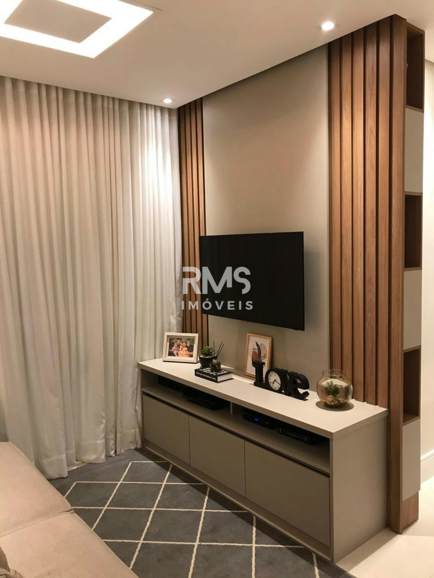 Belíssimo à venda com 3 quartos, sendo 1 suíte, no condomínio Residencial Ilhas Mediterrâneo, Itu - SP