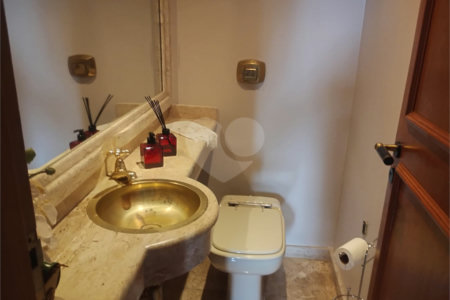 Apartamento à venda ou para alugar com 4 quartos, sendo 1 suíte,  em Vila Andrade, São Paulo, SP