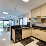 Casa à venda com 4 suítes no condomínio Villa Suiça, São Paulo - SP