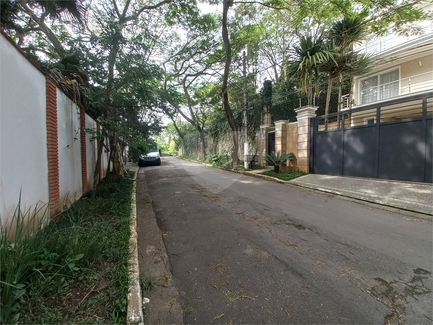 Sobrado à venda com 4 quartos, sendo 2 suítes, em Fazenda Morumbi, São Paulo, SP