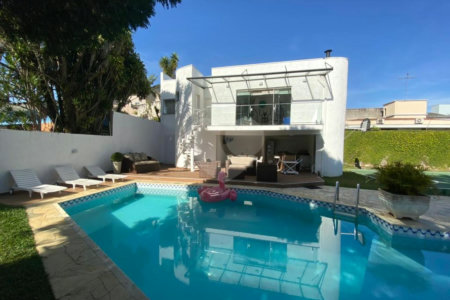 Casa à venda com 4 suítes em Vila Oliveira, Mogi das Cruzes, SP