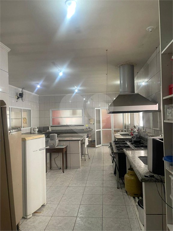 Salão Comercial para alugar no Centro, Vinhedo, SP
