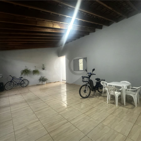 Casa à venda com 3 quartos, sendo 1 suíte,  em Jardim Alvorada, Três Lagoas, MS
