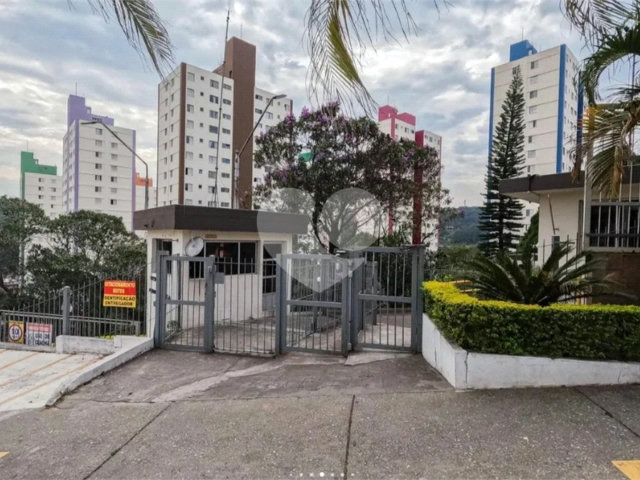 Apartamento à venda com 2 quartos em Horto, São Paulo, SP