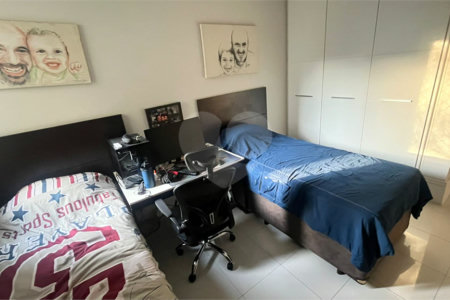 Apartamento à venda com 3 suítes em Vila Suzana, São Paulo, SP
