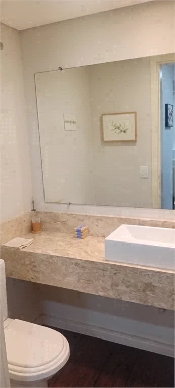 Apartamento à venda com 3 quartos, sendo 1 suíte,  em Vila Andrade, São Paulo, SP