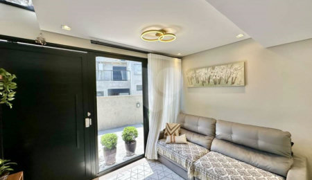 Casa à venda com 2 suítes no condomínio Gran Loft, Cotia - SP