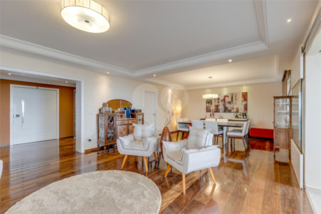 Apartamento à venda com 4 suítes em Jardim Marajoara, São Paulo, SP
