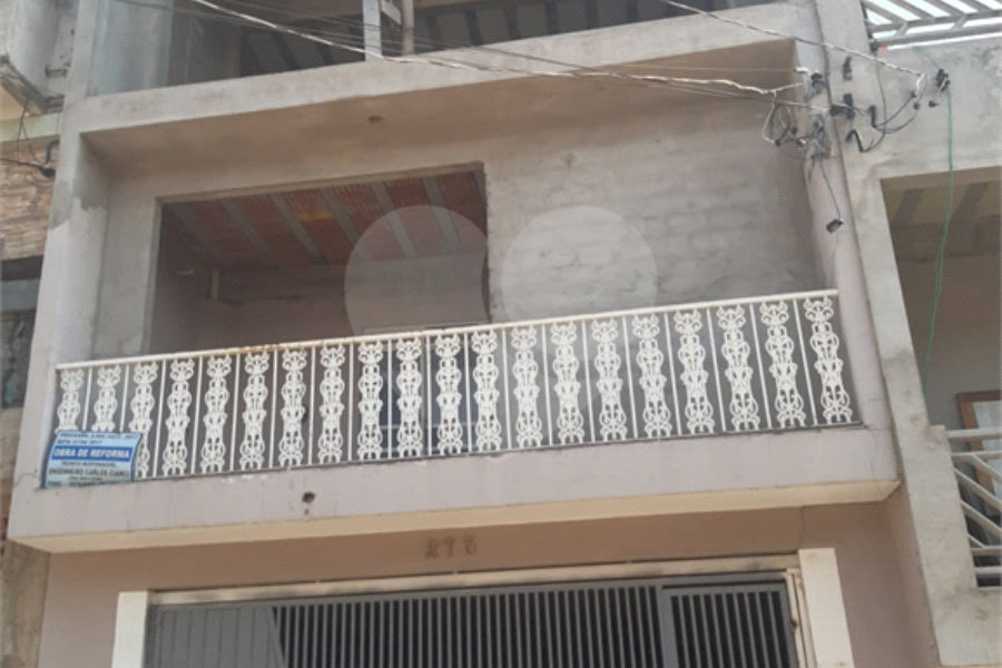 Sobrado à venda com 5 quartos, sendo 3 suítes, em Horto, São Paulo, SP