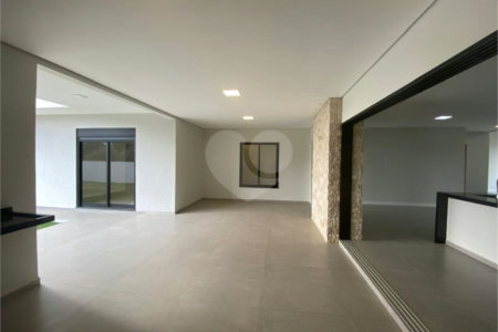 Casa à venda com 3 suítes no condomínio Campo de Toscana, Vinhedo - SP