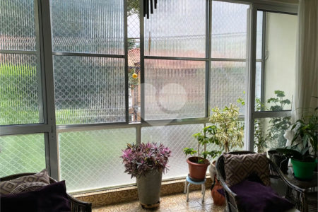Apartamento à venda com 3 quartos, sendo 1 suíte, em Higienópolis, São Paulo, SP