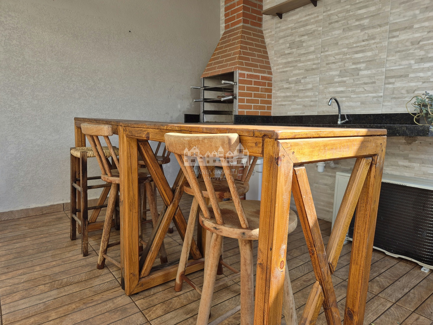 Casa à venda no Bairro Imperial – Atibaia | 2 dormitórios, suíte, 2 vagas e área gourmet