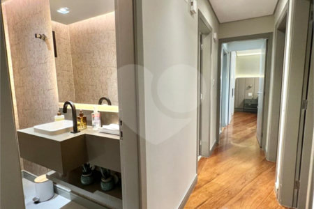 Apartamento à venda com 3 quartos, sendo 1 suíte, em Parque São Domingos, São Paulo, SP