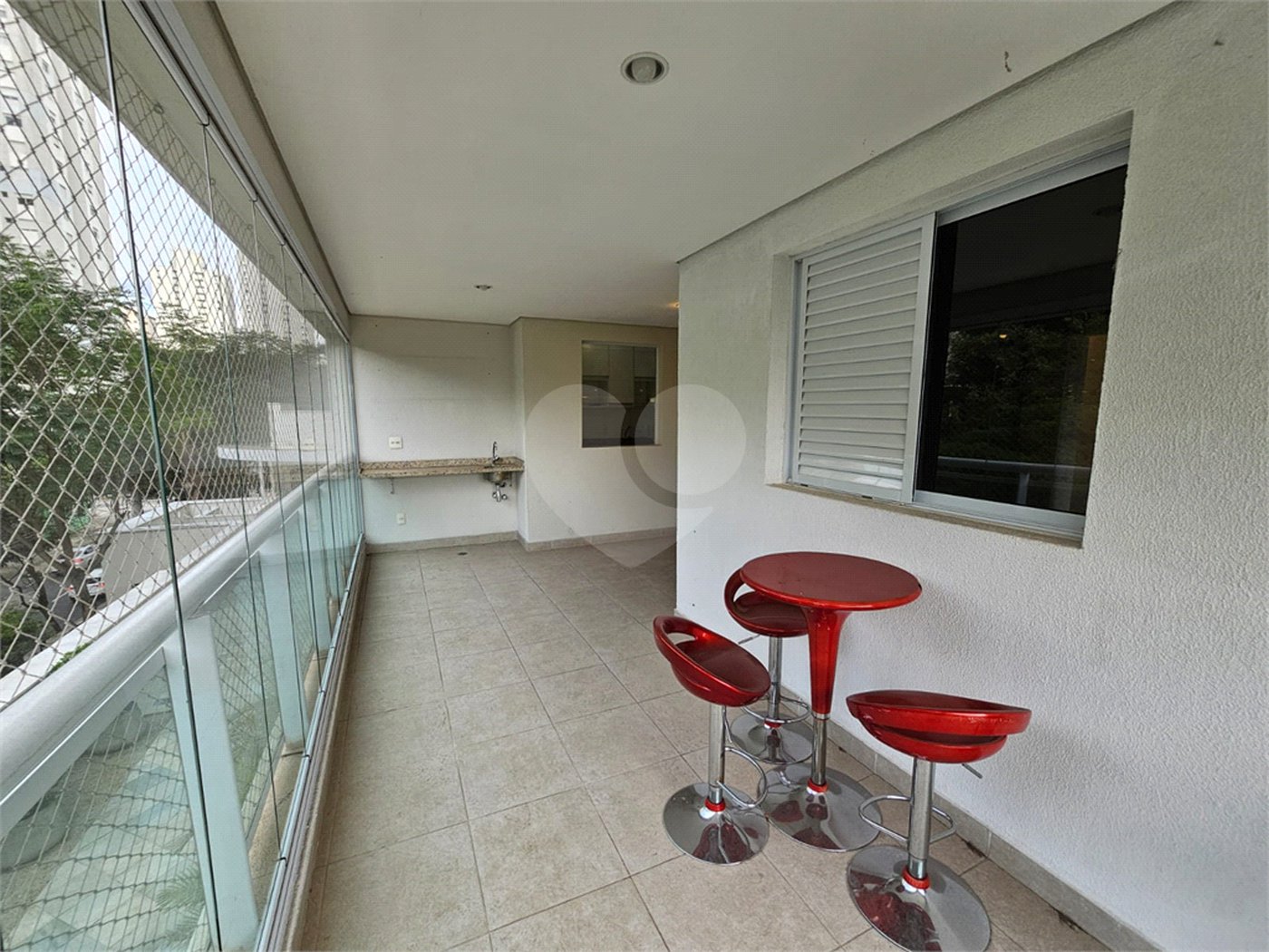Apartamento à venda com 2 quartos, sendo 1 suíte, em Alto da Boa Vista, São Paulo, SP