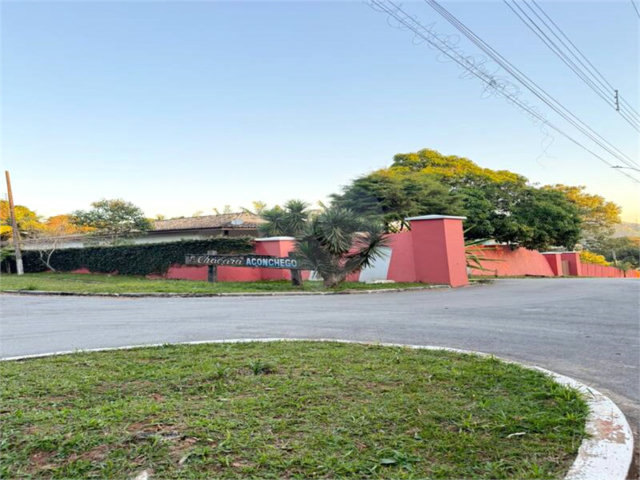 Casa à venda com 6 quartos, sendo 2 suítes,  no condomínio Alpes de Mairiporã, Mairiporã - SP