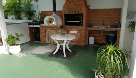 Sobrado à venda com 3 quartos em Jardim Japão, São Paulo, SP