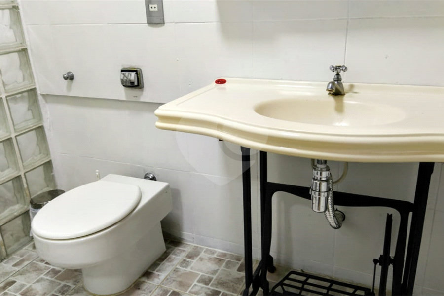 Sobrado à venda com 3 quartos, sendo 1 suíte, em Jardim Tabatinga, Guarulhos, SP