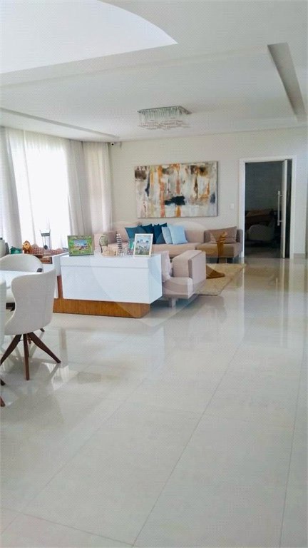 Casa à venda com 4 suítes no condomínio Residencial Villa dos Inglezes, Sorocaba - SP