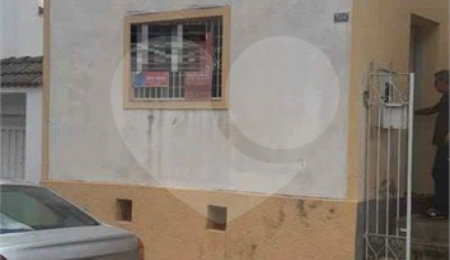 Casa à venda com 2 quartos em Jardim São Carlos, São Carlos, SP